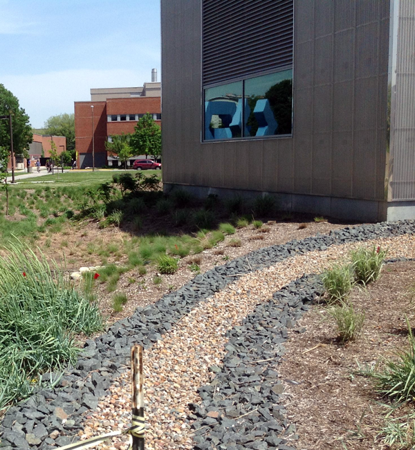 #pb_rslider_caption-1-3 brl_leed_landscape_15-13-021