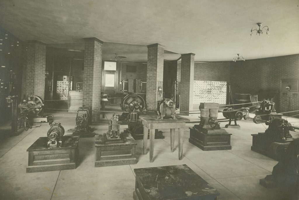 Marston Hall laboratory historical photo
