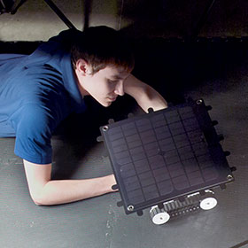 solar-powered robot